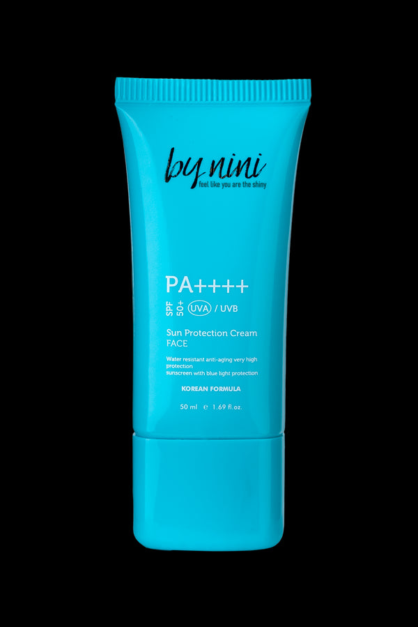 SPF 50+ PA++++, Yeni Nesil Filtreli, Su Bazlı, Leke Karşıtı, Nemlendirici Güneş Kremi, 50 ML